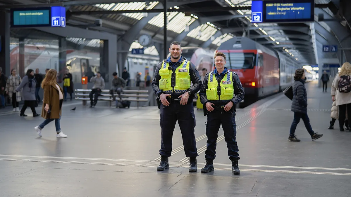 Transportpolizei der SBB am Zürcher Hauptbahnhof.